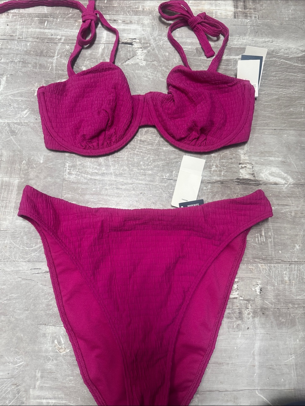 Abercrombie & Fitch Fuchsia Underwire Bikini Set- Curve love